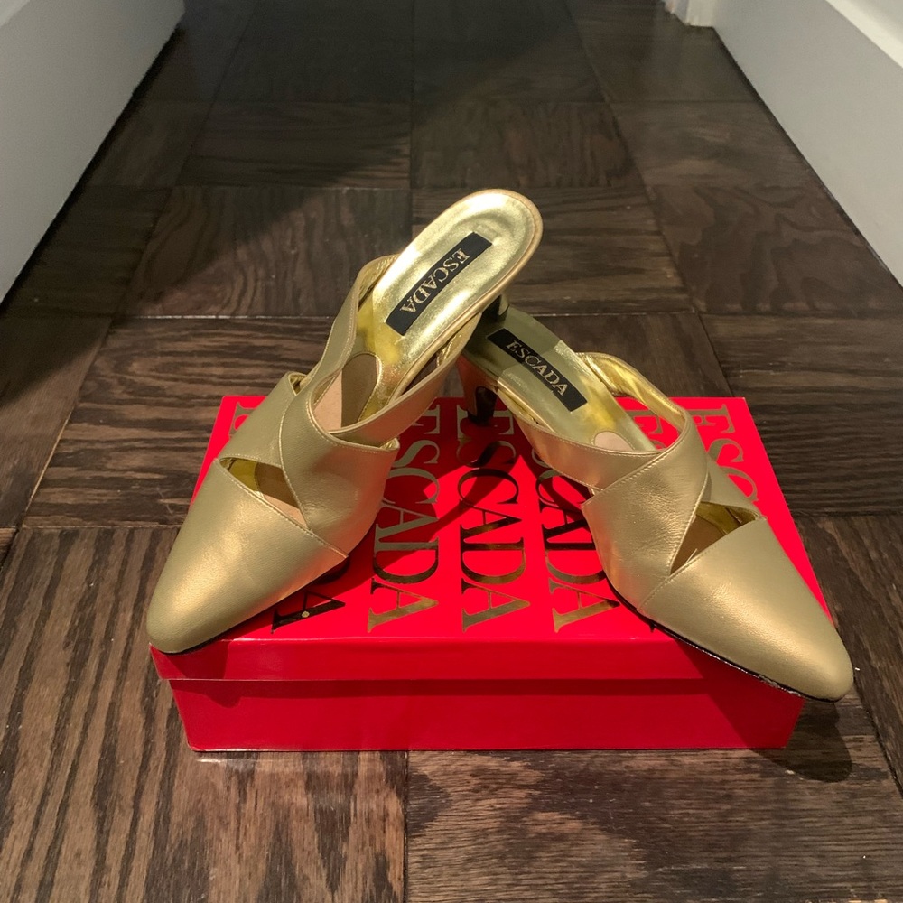 Escada gold heels, size 7